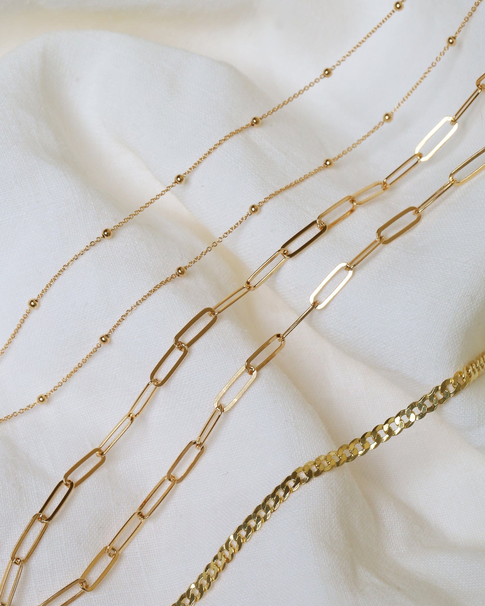 Sterling Silver Trace and Bead Station Chain