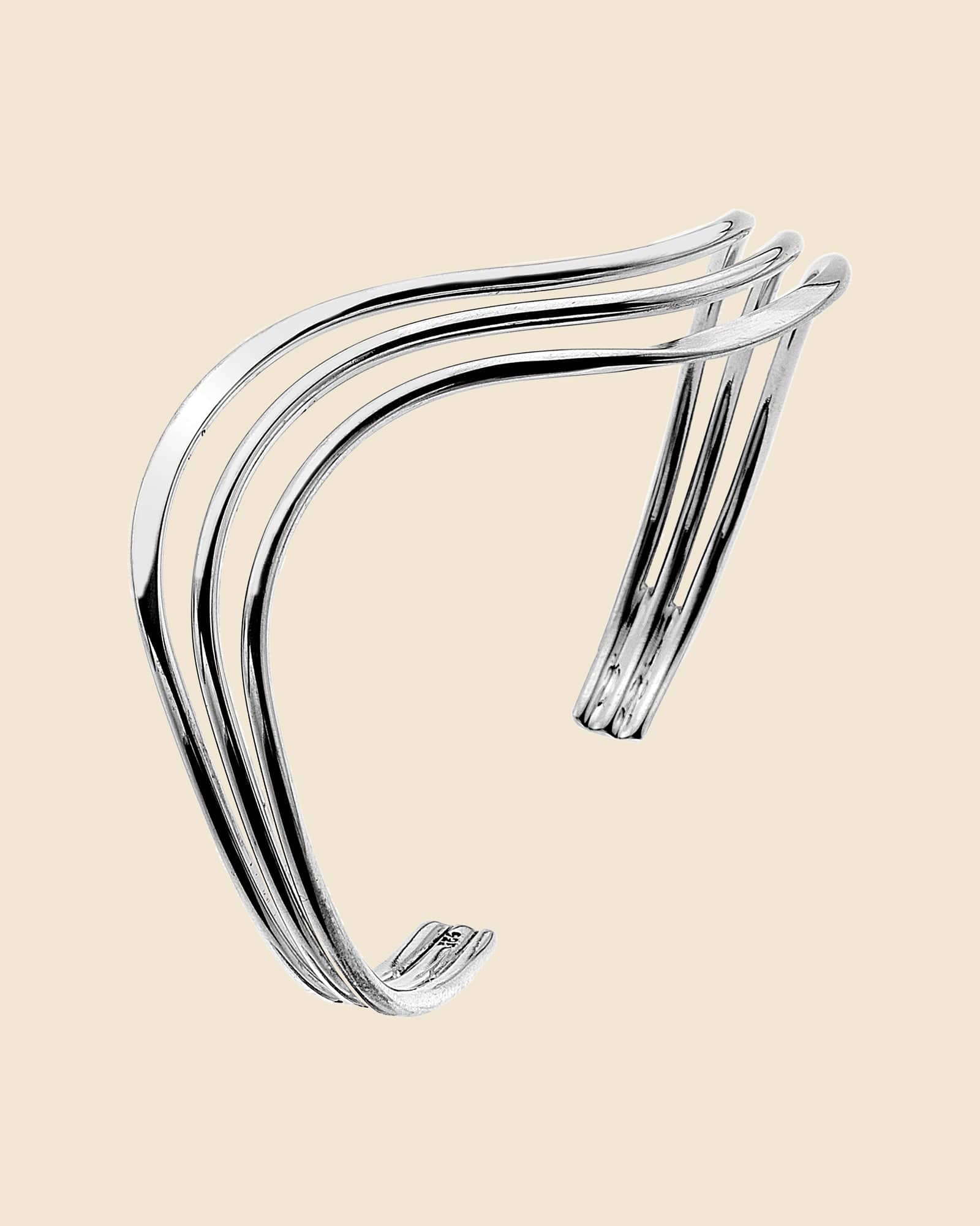 【CTHY】WAVE BANGLE Silver950 Sterling Silver Triple Wave Bangle