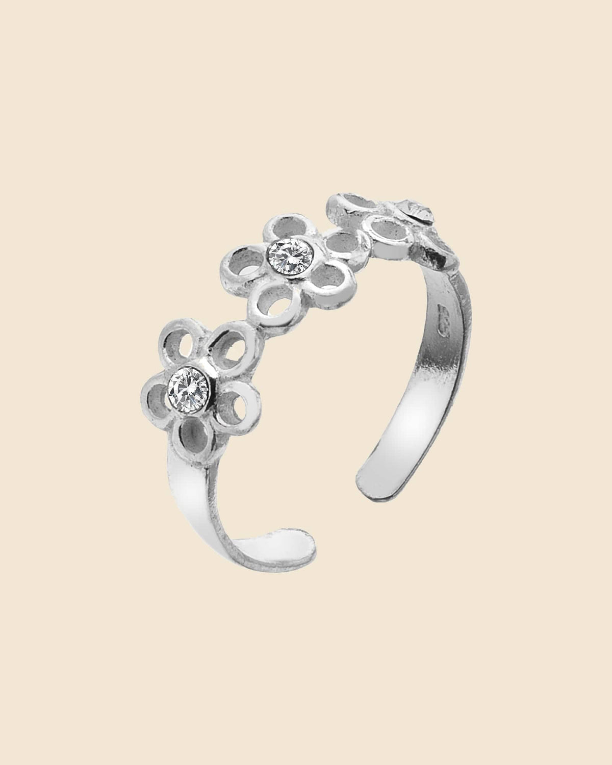 Sterling Silver and Cubic Zirconia Triple Daisy Toe Ring