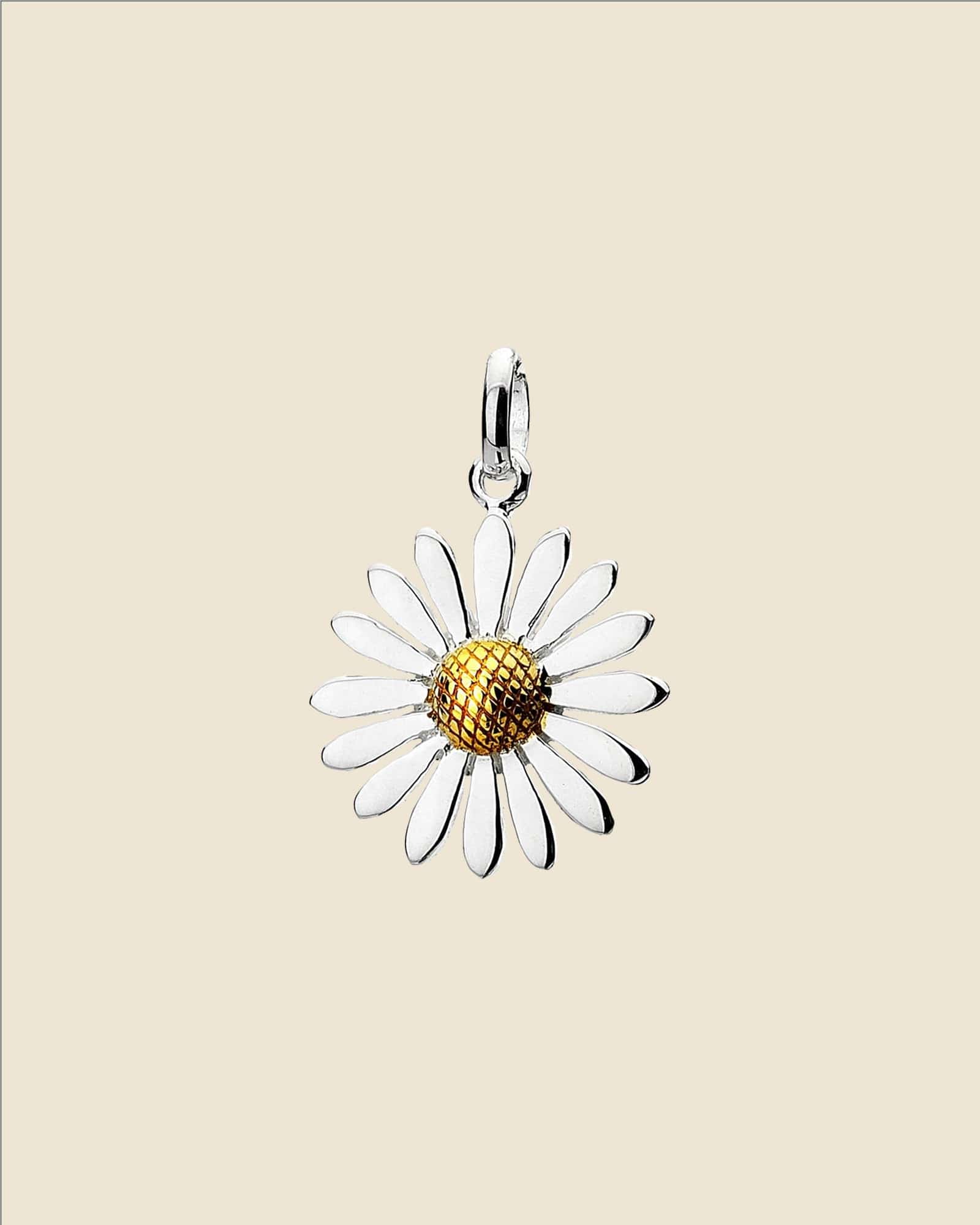 Sterling Silver Daisy Pendant