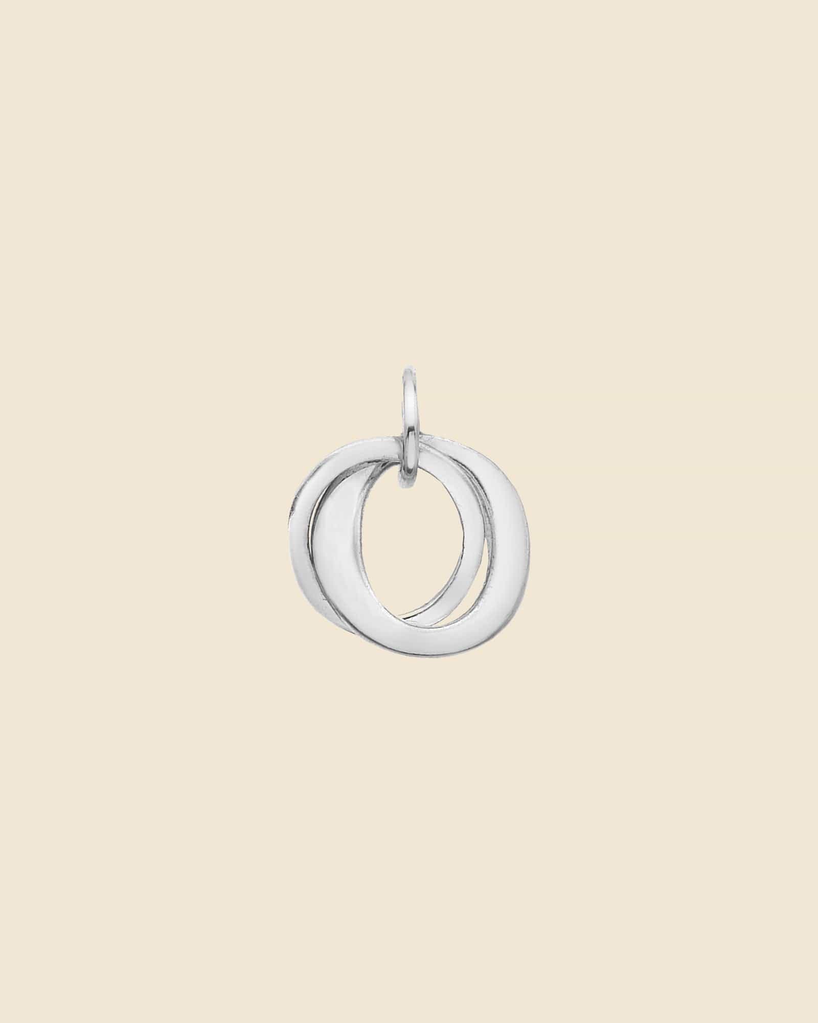 Sterling Silver Interlinking Circles Pendant