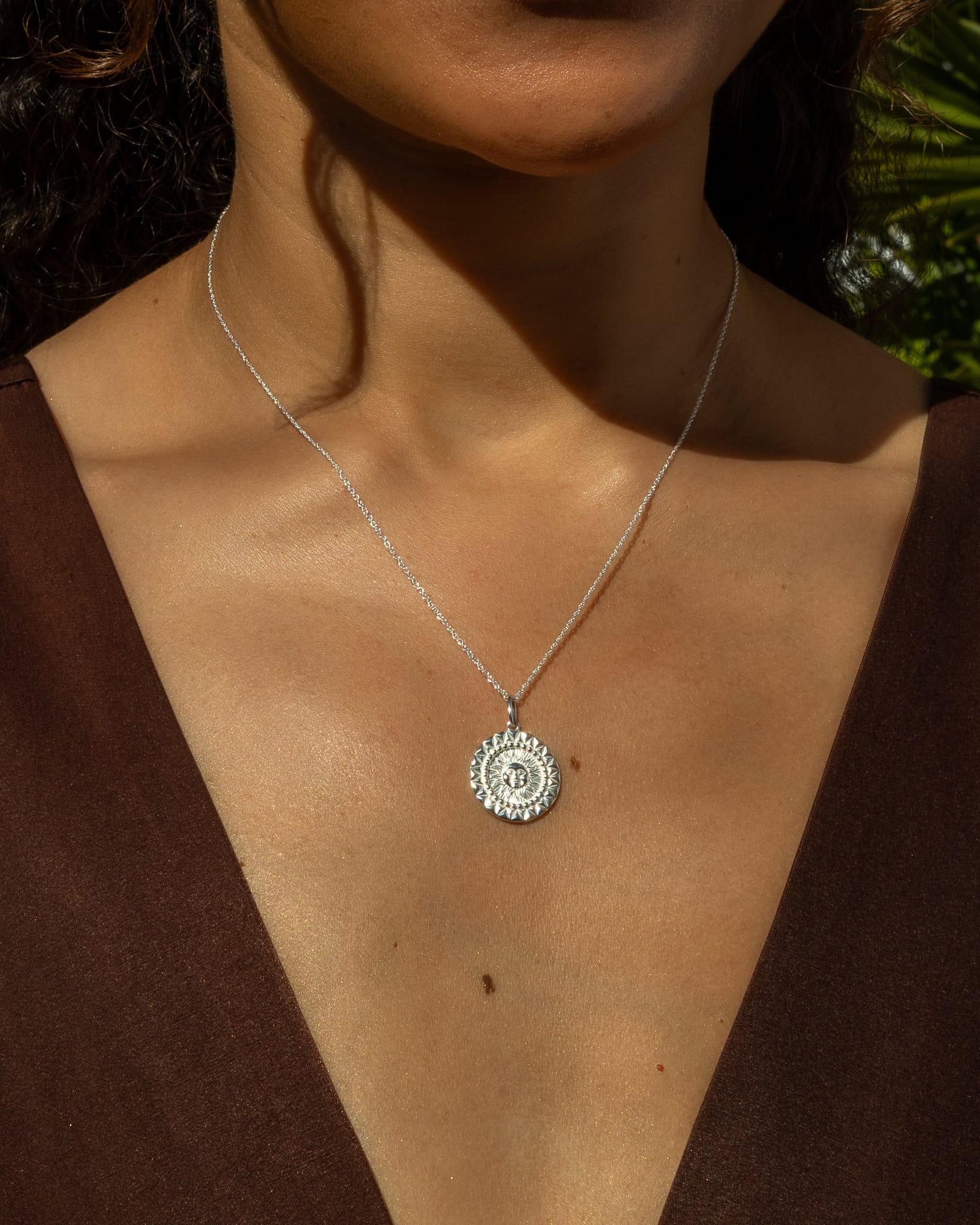 How Global Markets Affect the Price of Sterling Silver Jewellery