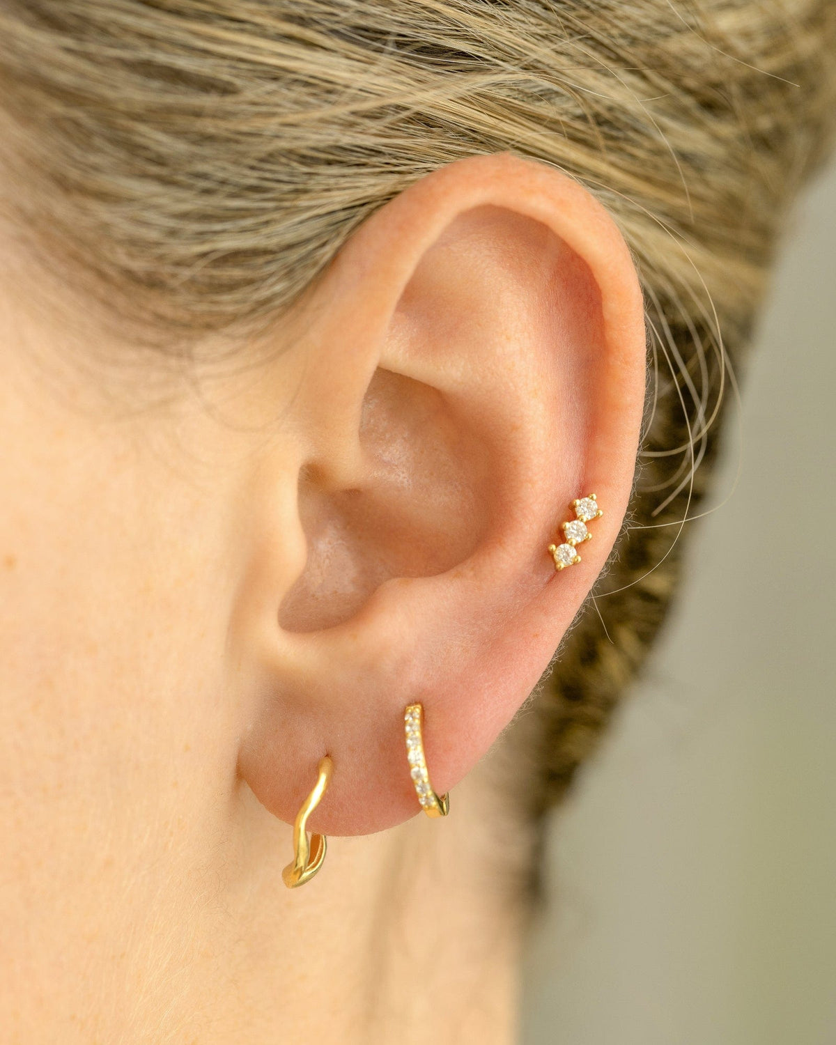 Surgical Steel Three Stone Labret