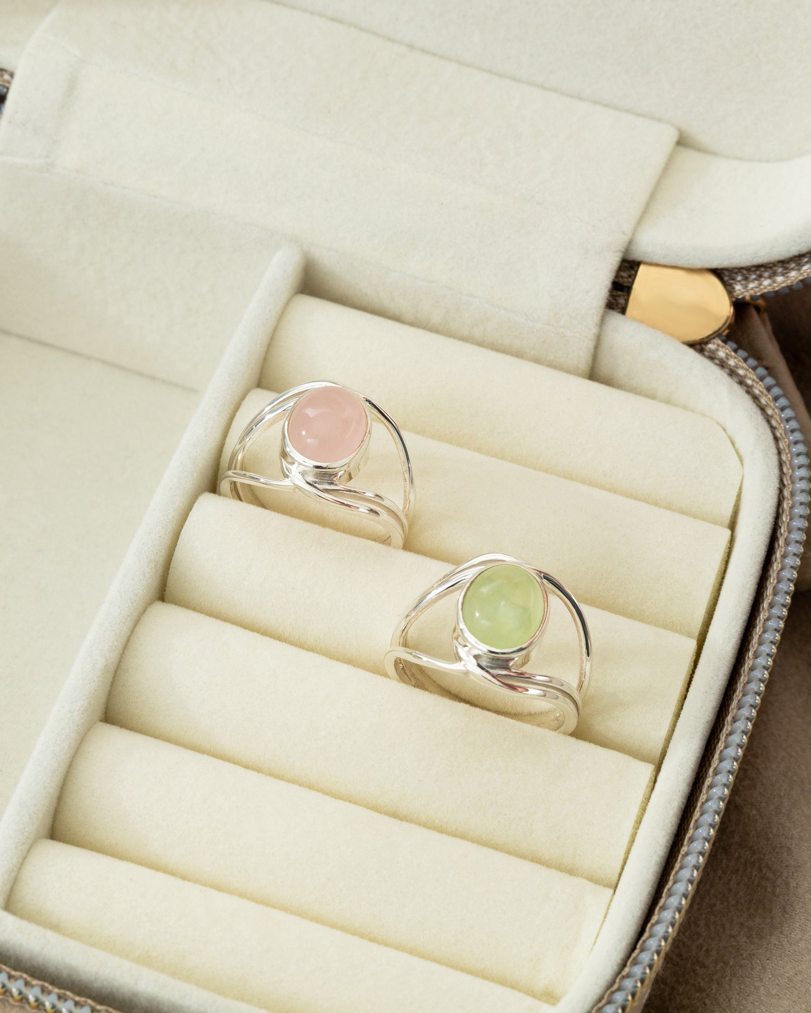 Sterling Silver Gemstone Wraparound Split Ring