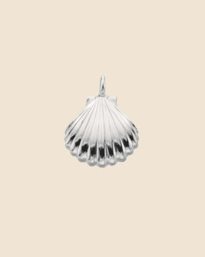 Sterling Silver Scallop Locket Pendant