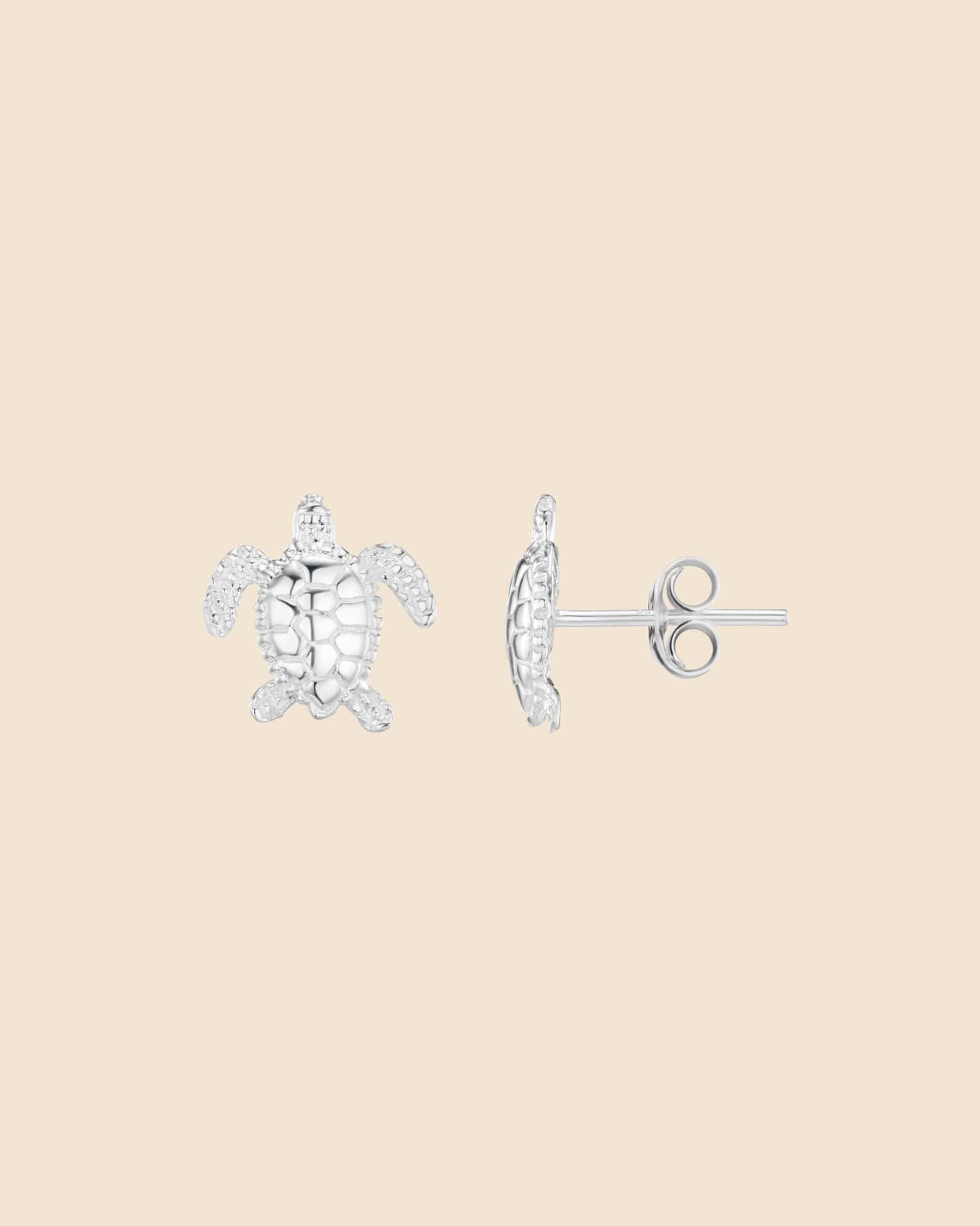 Sterling Silver Detailed Turtle Studs