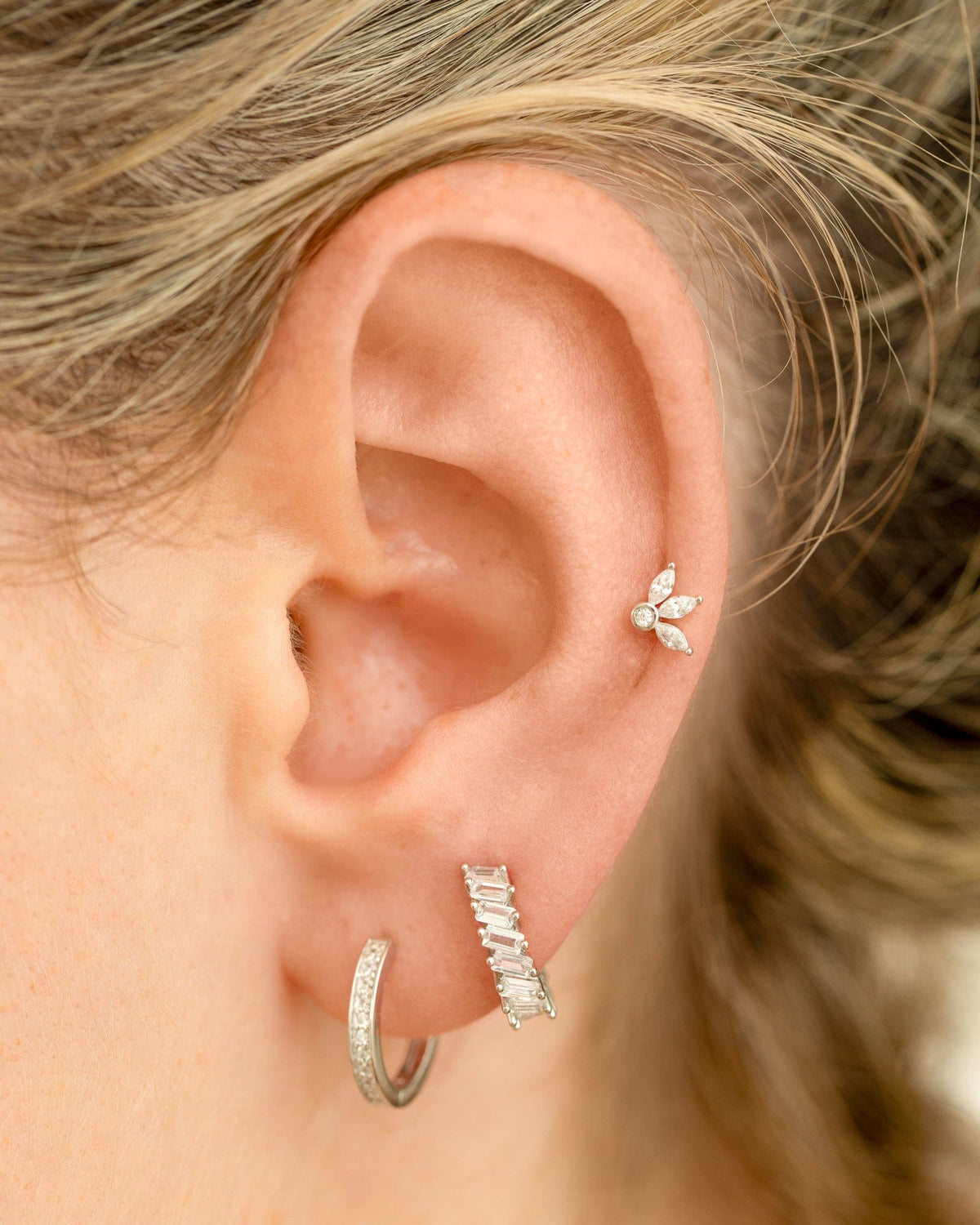 Crystal Baguette Cartilage Hoop