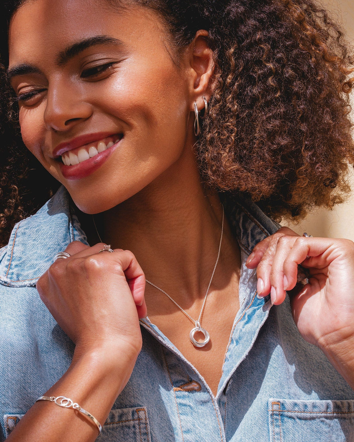 Sterling Silver Triple Ring Pendant Necklace (18")