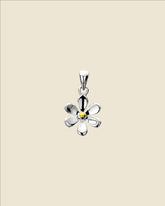 Sterling Silver Six Petalled Daisy